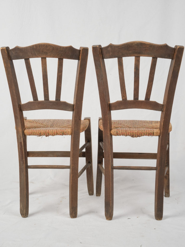 Decorative chevron pattern seat chairs
